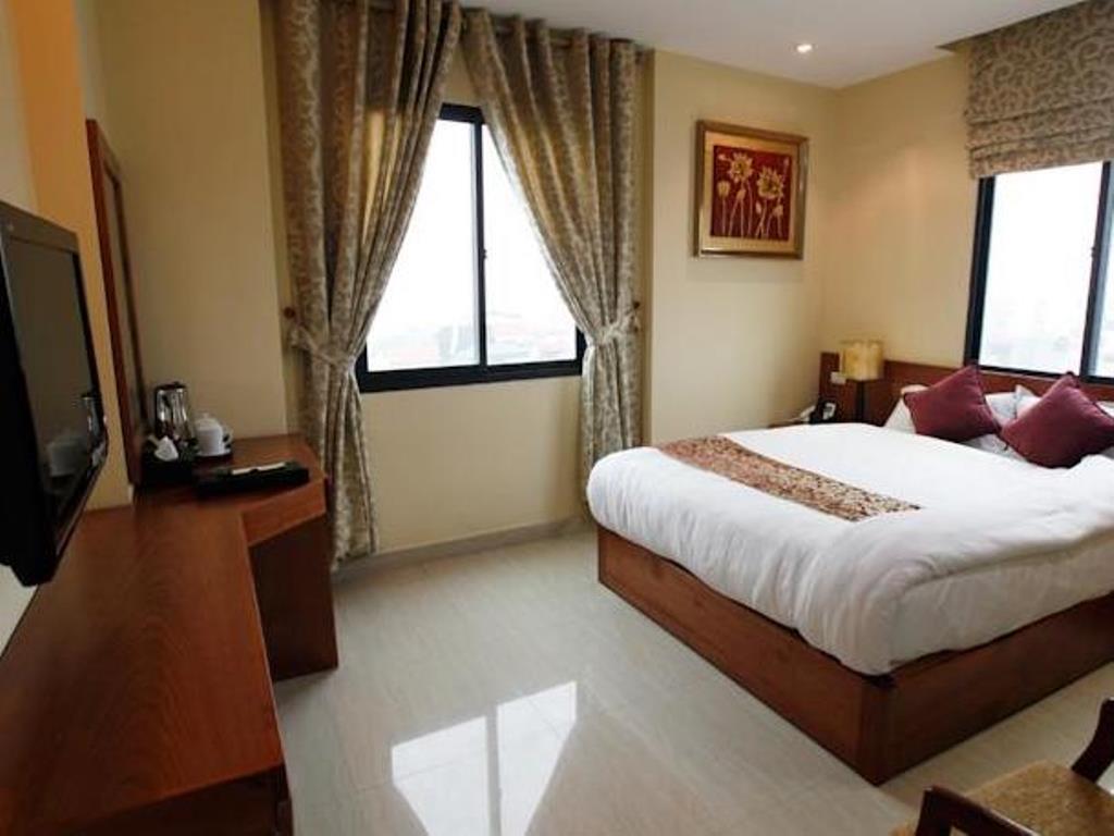 Hanoi B Hotel & Travel - 5 Mins Hoan Kiem Lake Hanói Exterior foto